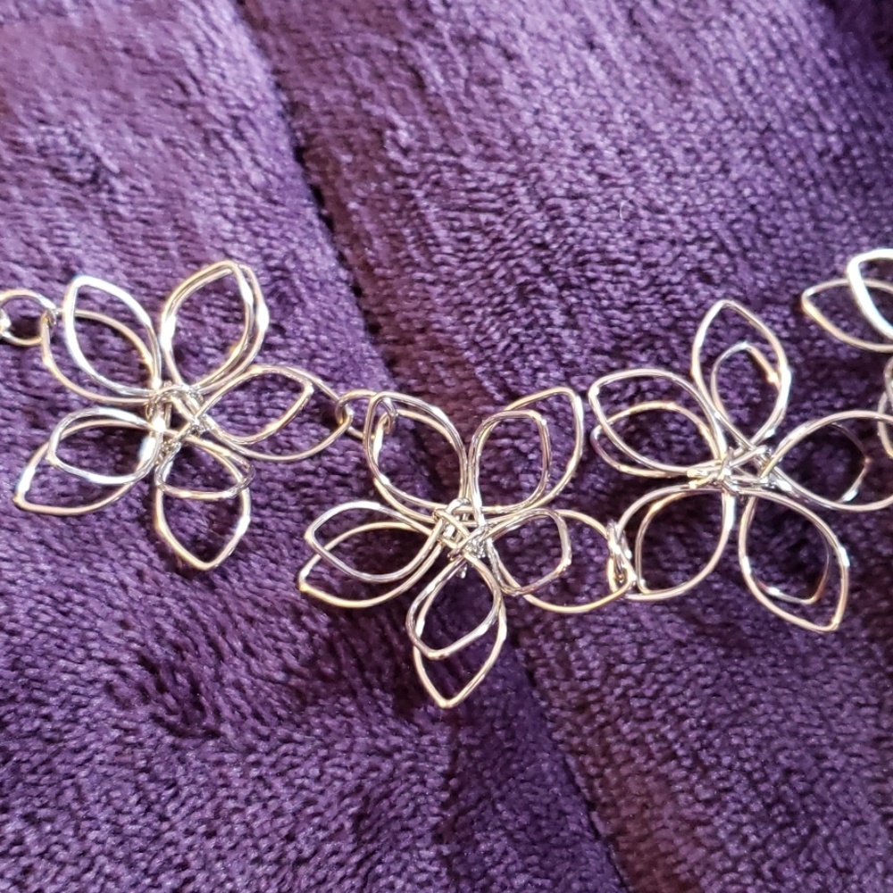 Silver necklace - Picture 2 of 2